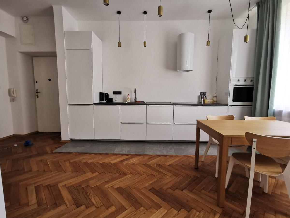 Apartament Z Klimatyzacja คราคูฟ ภายนอก รูปภาพ